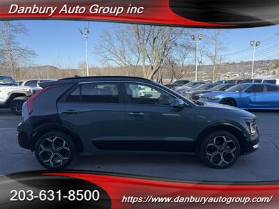 2023 Kia Niro SX   - Photo 6 - Danbury, CT 06810