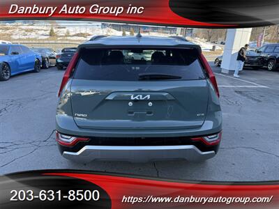 2023 Kia Niro SX   - Photo 4 - Danbury, CT 06810