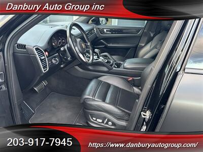 2021 Porsche Cayenne S - Photo 13 - Danbury, CT 06810