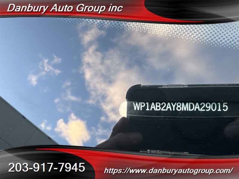 2021 Porsche Cayenne S - Photo 12 - Danbury, CT 06810