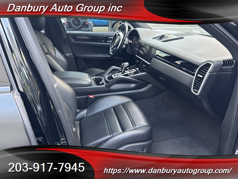 2021 Porsche Cayenne S - Photo 10 - Danbury, CT 06810