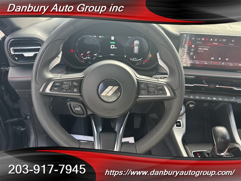 2024 Dodge Hornet R/T Plus - Photo 10 - Danbury, CT 06810