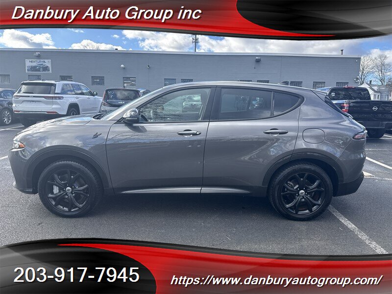 2024 Dodge Hornet R/T Plus - Photo 3 - Danbury, CT 06810