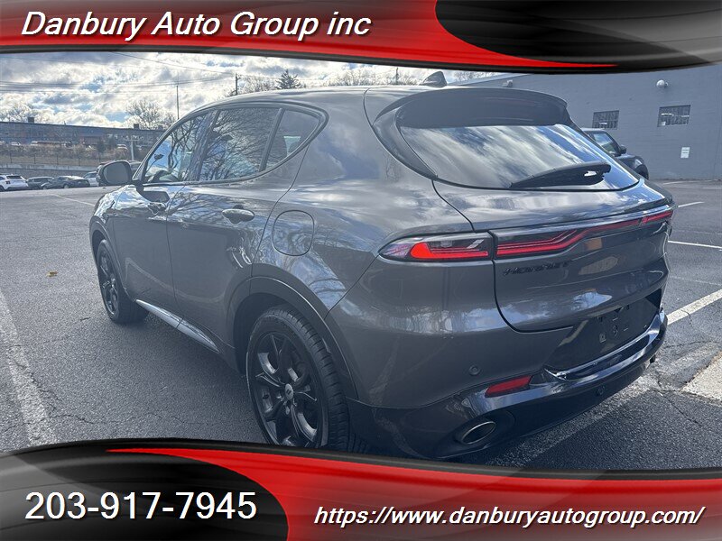 2024 Dodge Hornet R/T Plus - Photo 4 - Danbury, CT 06810