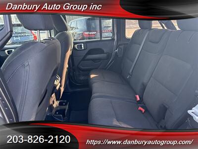 2019 Jeep Wrangler Unlimited Sahara   - Photo 12 - Danbury, CT 06810