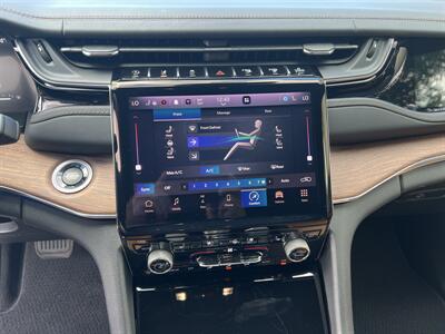 2023 Jeep Grand Cherokee Summit Reserve   - Photo 14 - 