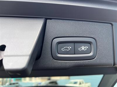 2022 Volvo XC60 Recharge T8 Inscription - Photo 23 -