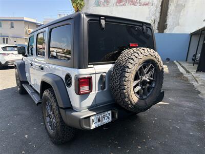 2024 Jeep Wrangler Sport   - Photo 7 - 