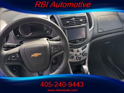 2015 Chevrolet Trax LT   - Photo 4 - Oklahoma City, OK 73122