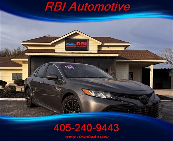 2018 Toyota Camry LE  