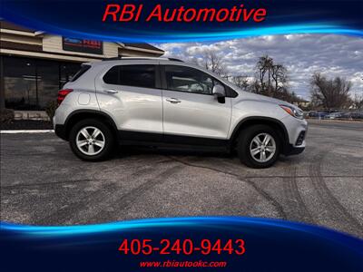 2021 Chevrolet Trax LT   - Photo 2 - Oklahoma City, OK 73122