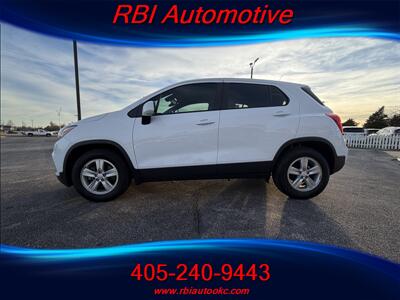 2020 Chevrolet Trax LS   - Photo 2 - Oklahoma City, OK 73122
