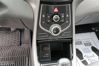 2016 Hyundai ELANTRA SE   - Photo 19 - Spanish Fork, UT 84660