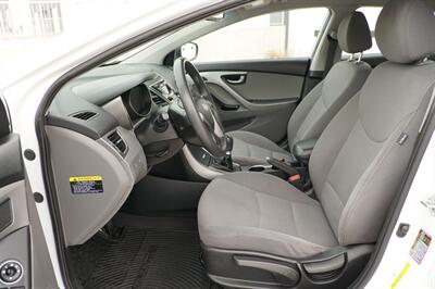 2016 Hyundai ELANTRA SE   - Photo 12 - Spanish Fork, UT 84660