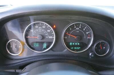 2015 Jeep Wrangler Unlimited Sport   - Photo 16 - Spanish Fork, UT 84660