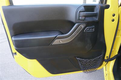 2015 Jeep Wrangler Unlimited Sport   - Photo 11 - Spanish Fork, UT 84660