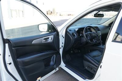2019 Nissan Pathfinder SL   - Photo 10 - Spanish Fork, UT 84660
