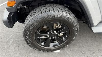 2019 Jeep Wrangler Unlimited Sahara Altitude   - Photo 8 - Spanish Fork, UT 84660