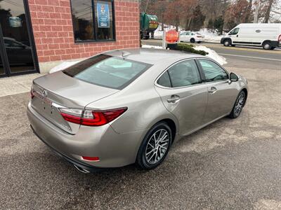 2016 Lexus ES 350 - Photo 5 - Canton, MA 02021