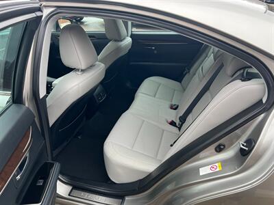 2016 Lexus ES 350 - Photo 11 - Canton, MA 02021