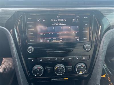 2020 Volkswagen Passat R-Line   - Photo 16 - Canton, MA 02021