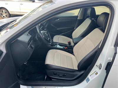 2020 Volkswagen Passat R-Line   - Photo 9 - Canton, MA 02021