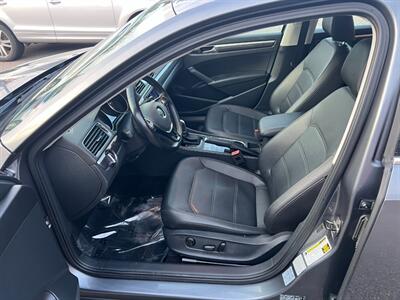 2016 Volkswagen Passat 1.8T SE - Photo 9 - Canton, MA 02021