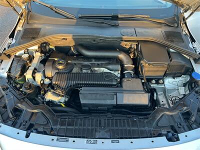 2015 Volvo S60 T5 Drive-E Platinum   - Photo 18 - Canton, MA 02021