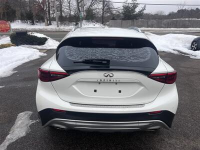 2017 INFINITI QX30 Luxury   - Photo 4 - Canton, MA 02021