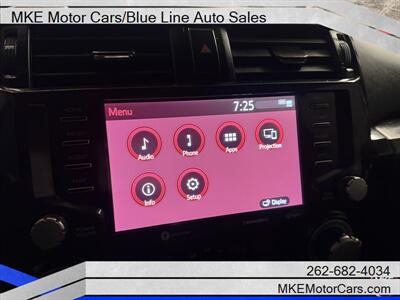 2022 Toyota 4Runner TRD Off-Road - Photo 13 - Muskego, WI 53150