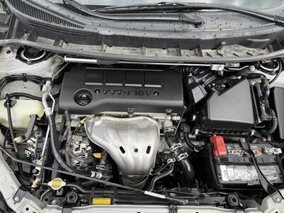 2009 Pontiac Vibe GT   - Photo 14 - Muskego, WI 53150