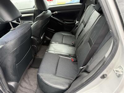 2009 Pontiac Vibe GT   - Photo 9 - Muskego, WI 53150