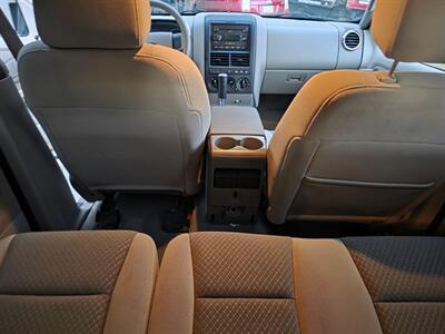 2006 Ford Explorer XLS - Photo 14 - , Moncks Corner, SC 29461