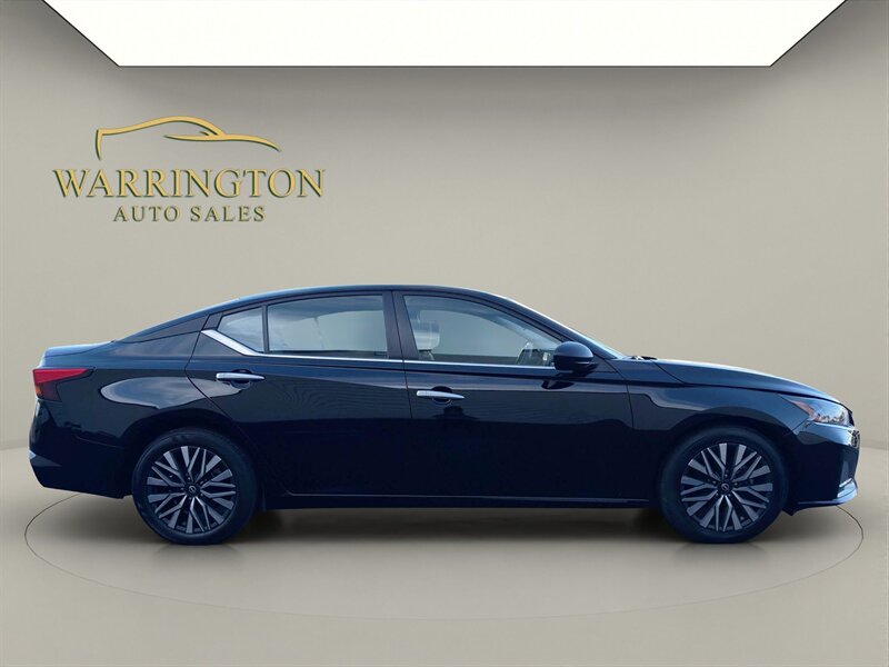 2024 Nissan Altima SV FWD - Photo 8 - Warrington, PA 18976