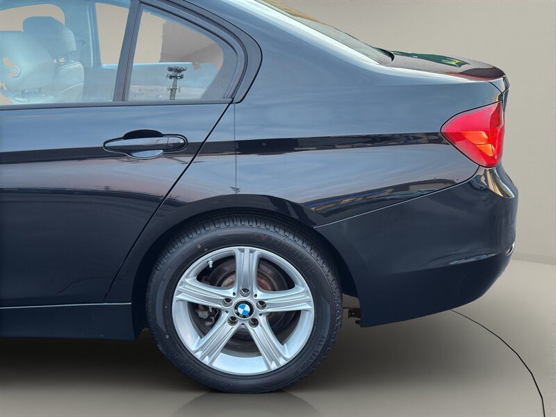 2015 BMW 328i xDrive - Photo 22 - Warrington, PA 18976