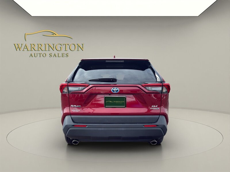 2024 Toyota RAV4 Hybrid XLE - Photo 6 - Warrington, PA 18976