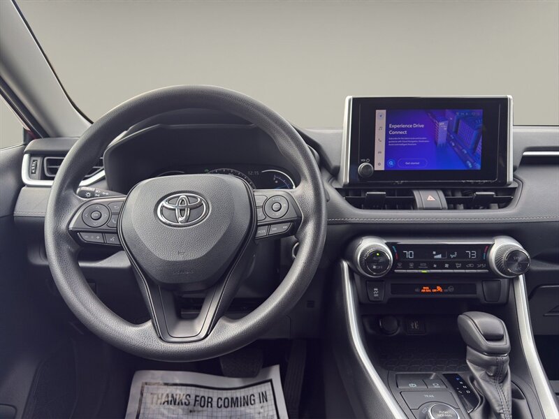2024 Toyota RAV4 Hybrid XLE - Photo 14 - Warrington, PA 18976