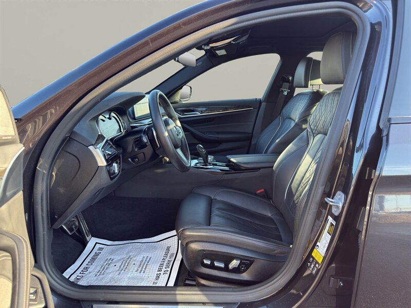 2018 BMW 540i xDrive - Photo 9 - Warrington, PA 18976