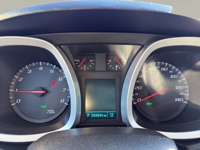 2017 Chevrolet Equinox LT - Photo 4 - Warrington, PA 18976