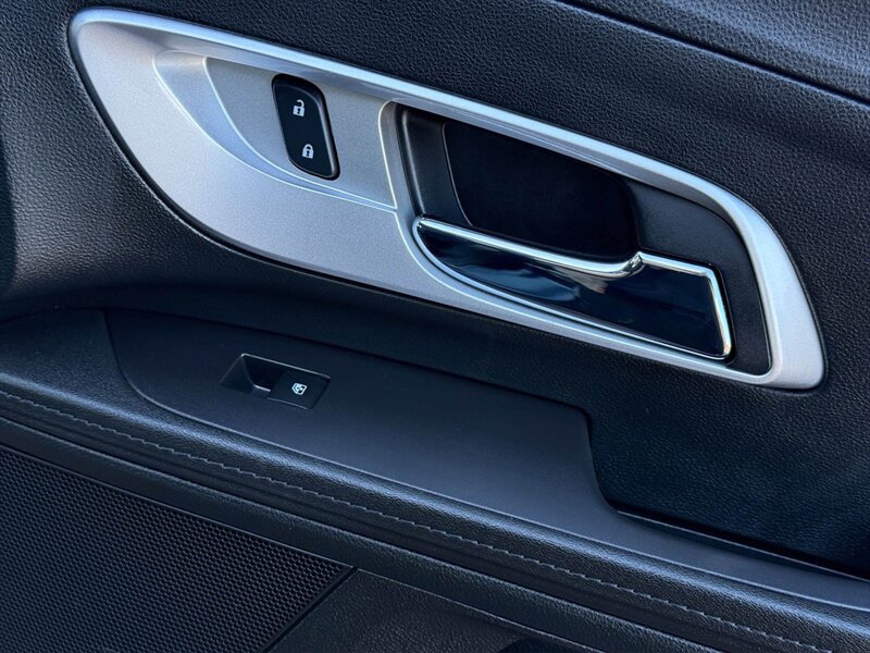 2017 Chevrolet Equinox LT - Photo 10 - Warrington, PA 18976