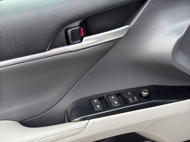 2019 Toyota Camry XLE - Photo 12 - Warrington, PA 18976