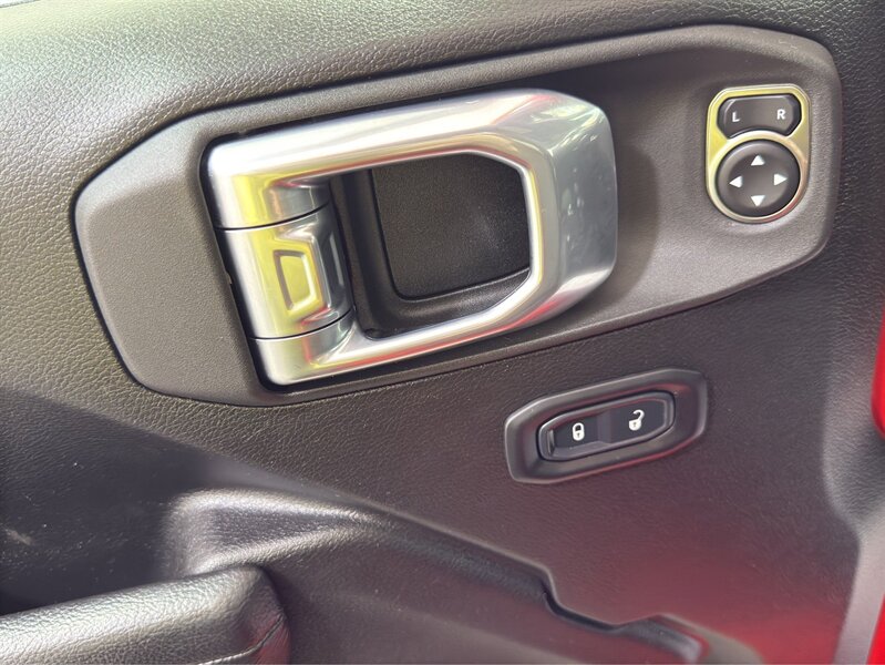 2022 Jeep Wrangler Unlimited Sport S 4x4 - Photo 12 - Warrington, PA 18976