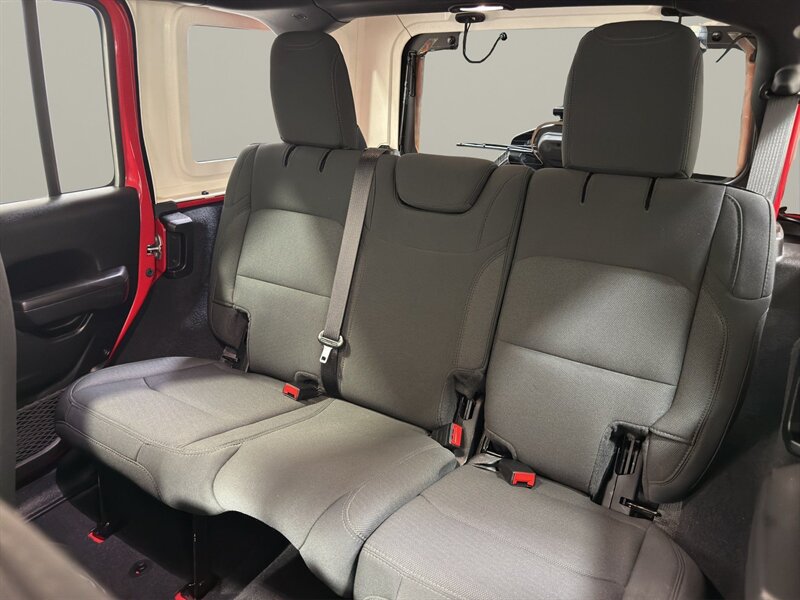 2022 Jeep Wrangler Unlimited Sport S 4x4 - Photo 13 - Warrington, PA 18976