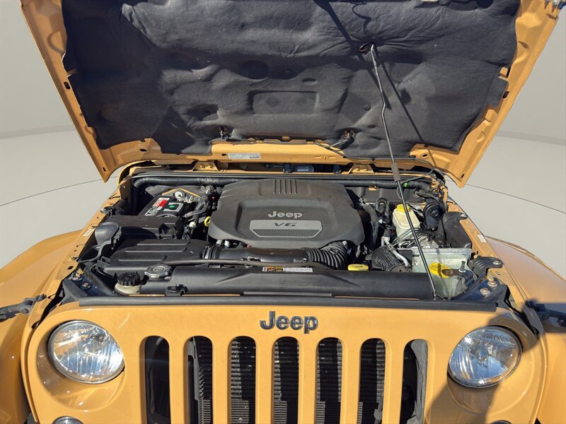 2014 Jeep Wrangler Unlimited Sahara - Photo 21 - Warrington, PA 18976