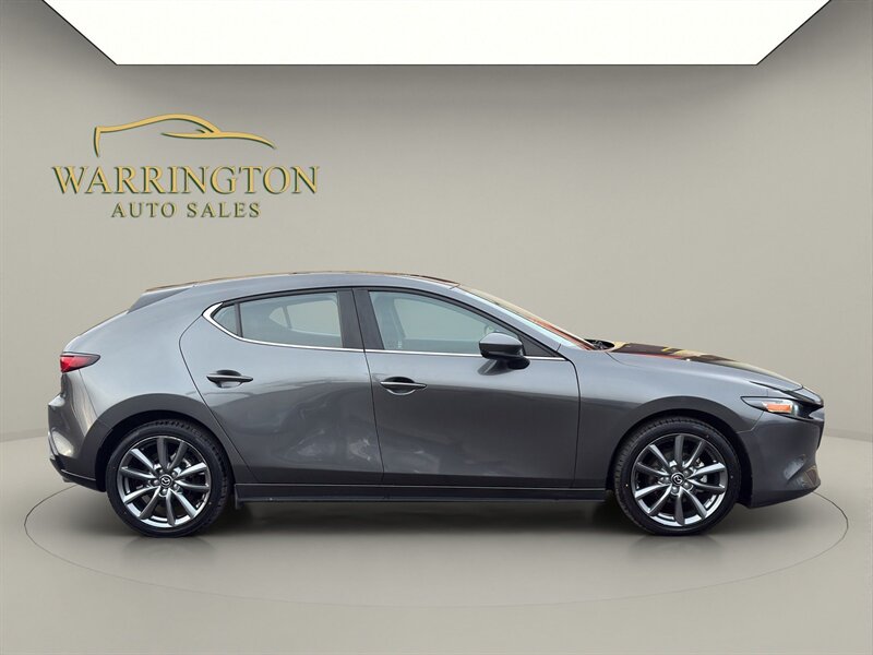 2023 Mazda Mazda3 Hatchback 2.5 S Preferred - Photo 8 - Warrington, PA 18976