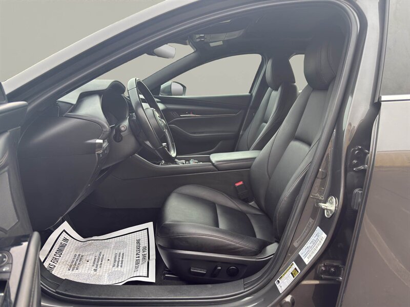 2023 Mazda Mazda3 Hatchback 2.5 S Preferred - Photo 9 - Warrington, PA 18976
