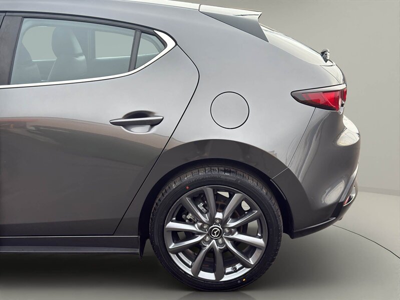 2023 Mazda Mazda3 Hatchback 2.5 S Preferred - Photo 21 - Warrington, PA 18976