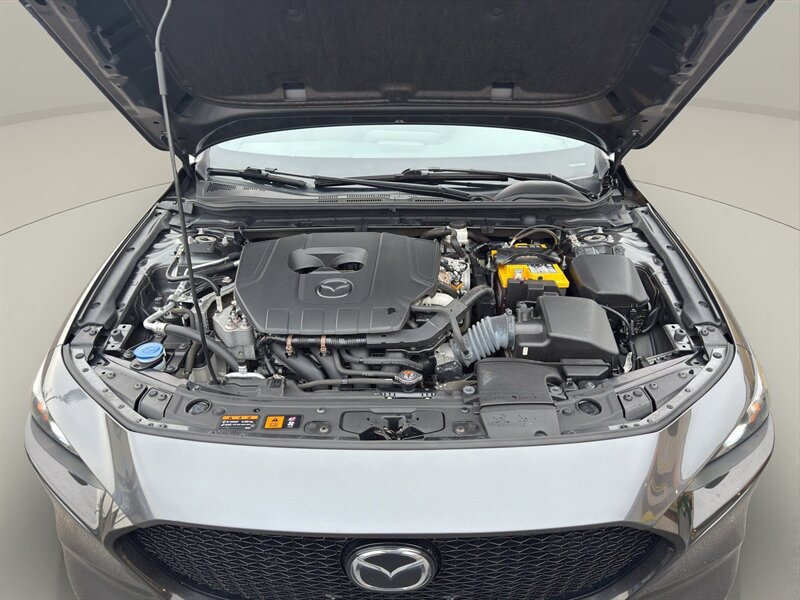 2023 Mazda Mazda3 Hatchback 2.5 S Preferred - Photo 19 - Warrington, PA 18976