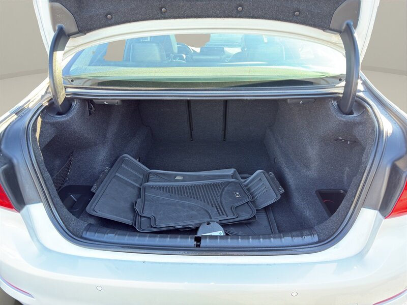 2020 BMW 530i xDrive - Photo 20 - Warrington, PA 18976