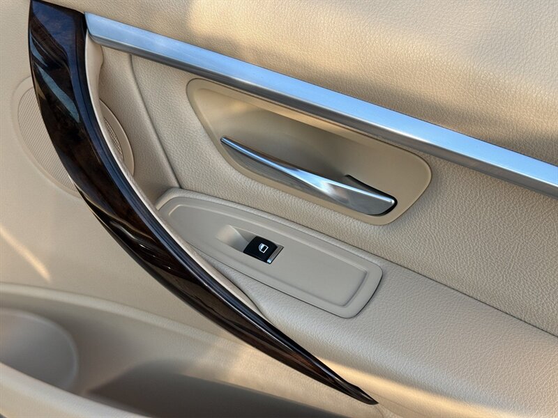2016 BMW 328i xDrive - Photo 17 - Warrington, PA 18976